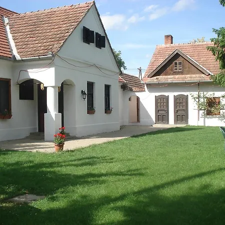 Szép Tanya * Nemesnép