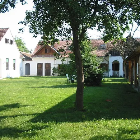 Vendégház Szép Tanya *